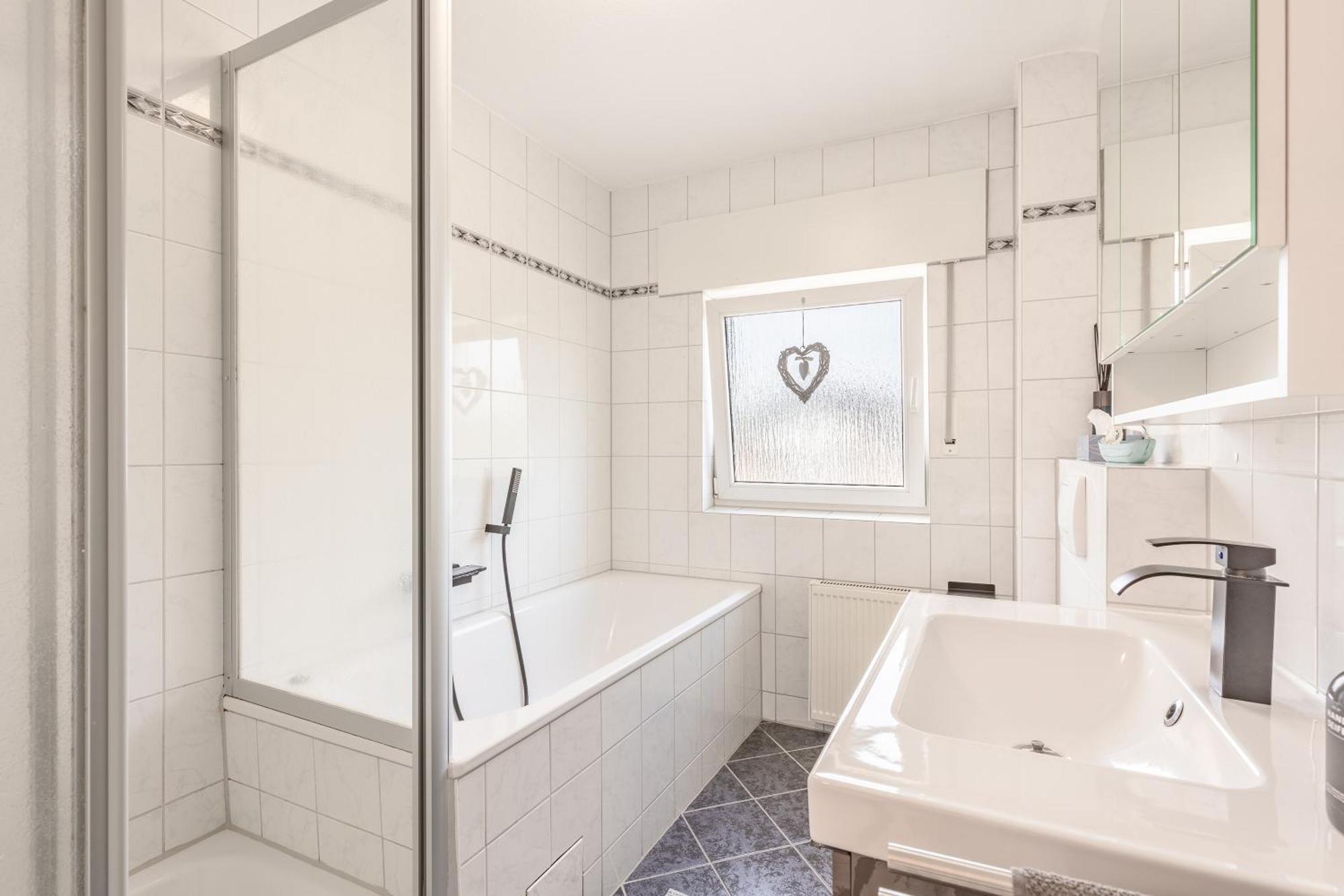 Fewo Gladbeck - Moderne Und Geraeumige 2 Zimmerwohnung Mit Sued-Balkon In Gladbeck-Brauck Naehe Movie Park Und Arena Aufschalke Екстер'єр фото